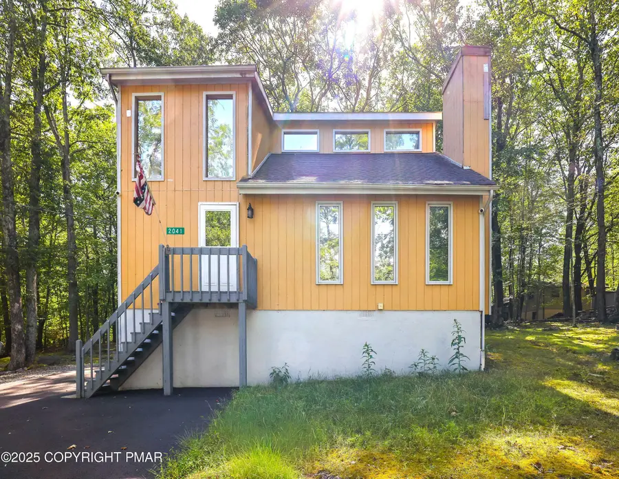 2041 Candlewood Drive, East Stroudsburg, PA 18301 - #2