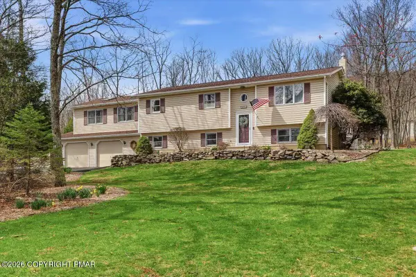 1177 N Rocky Mountain Drive, Effort, PA 18330