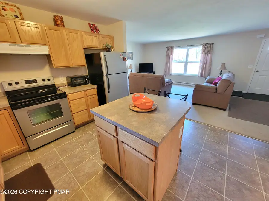 109 St Regis Walk, Tobyhanna, PA 18466 - #3