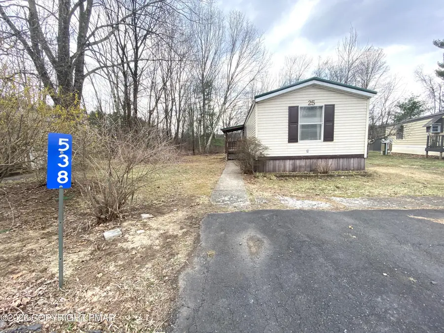 538 Creek Court, Stroudsburg, PA 18360 - #2