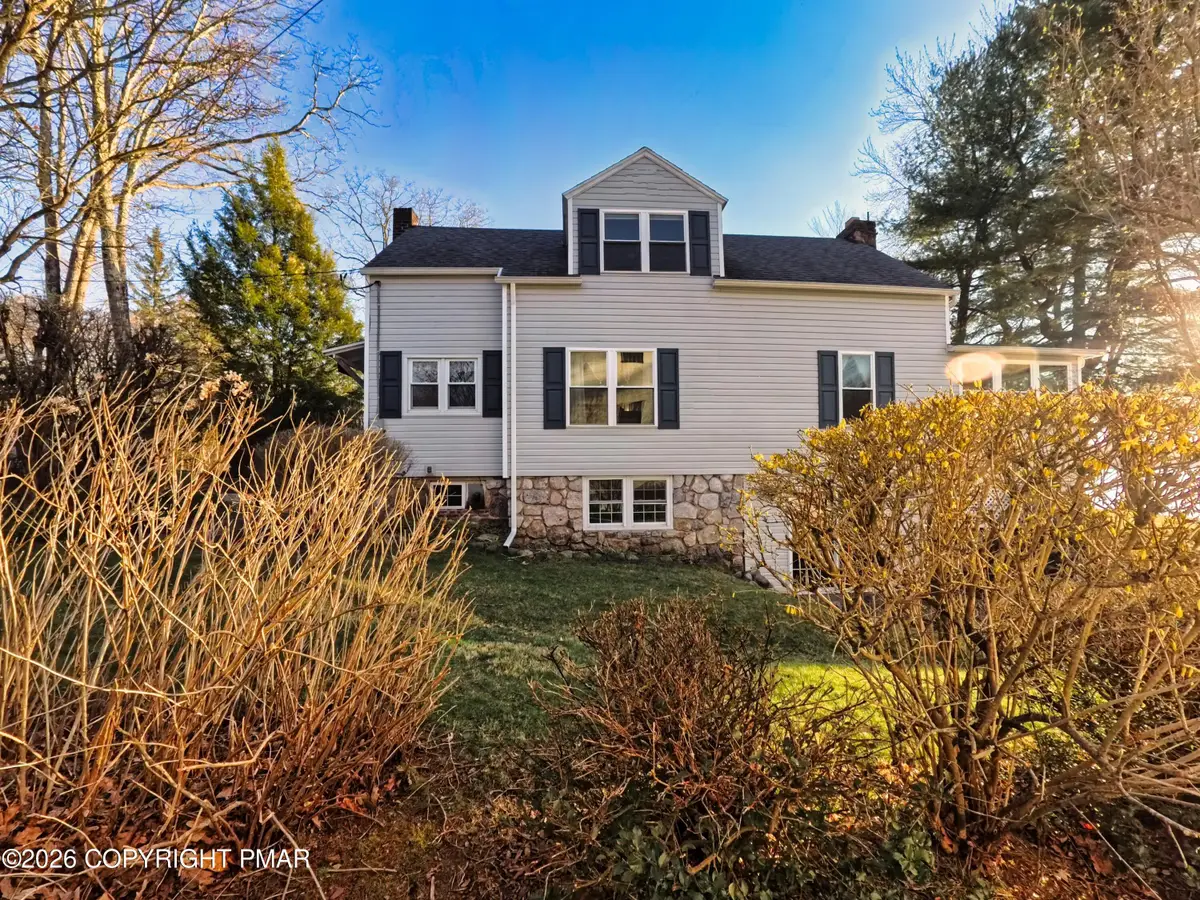 1101 Lakeview Drive, White Haven, PA 18661 - #1