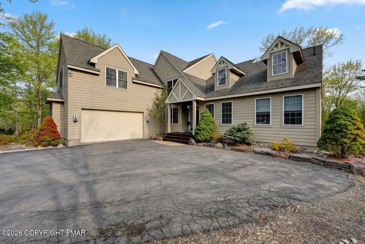 102 Pine Needle Lane, Pocono Pines, PA 18350 - #1