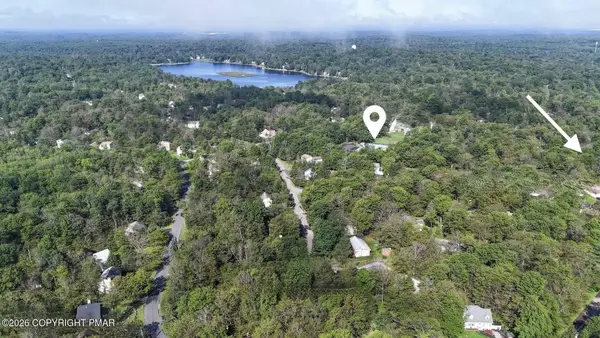 1324-1326 Winding Way, Tobyhanna, PA 18466