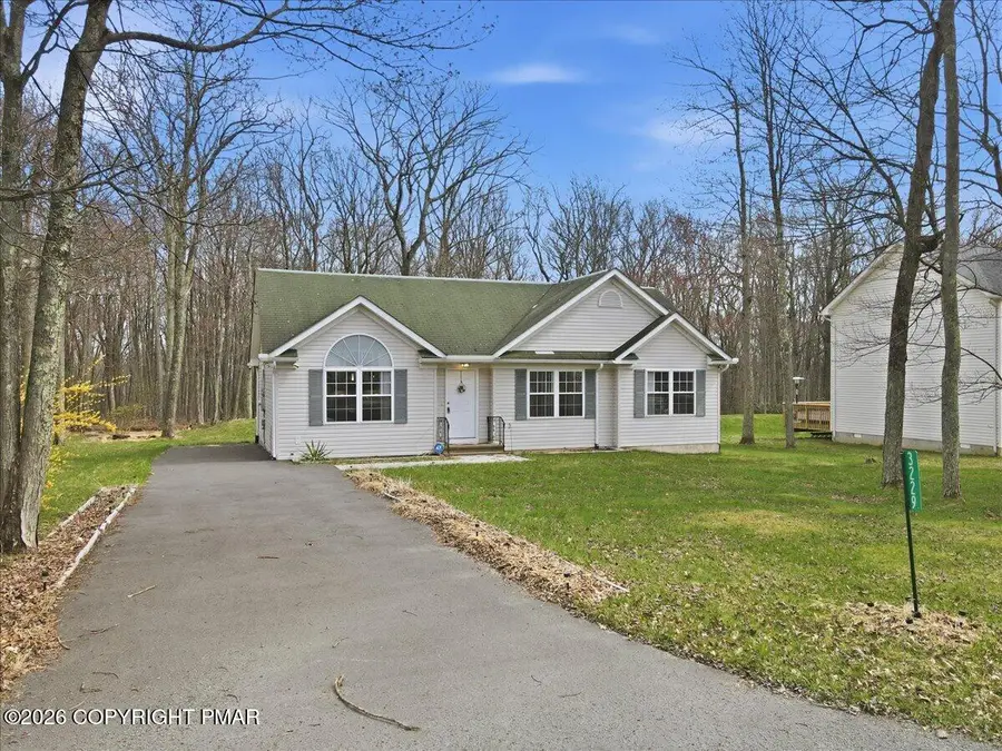 3229 Hamlet Drive, Tobyhanna, PA 18466 - #3