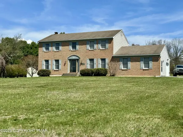 125 Vanbuskirk Drive, Saylorsburg, PA 18353