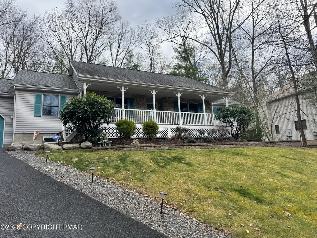 284 Eastshore Drive, East Stroudsburg, PA 18301 - #1