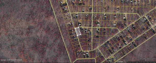 W Cherokee Trail, Albrightsville, PA 18210