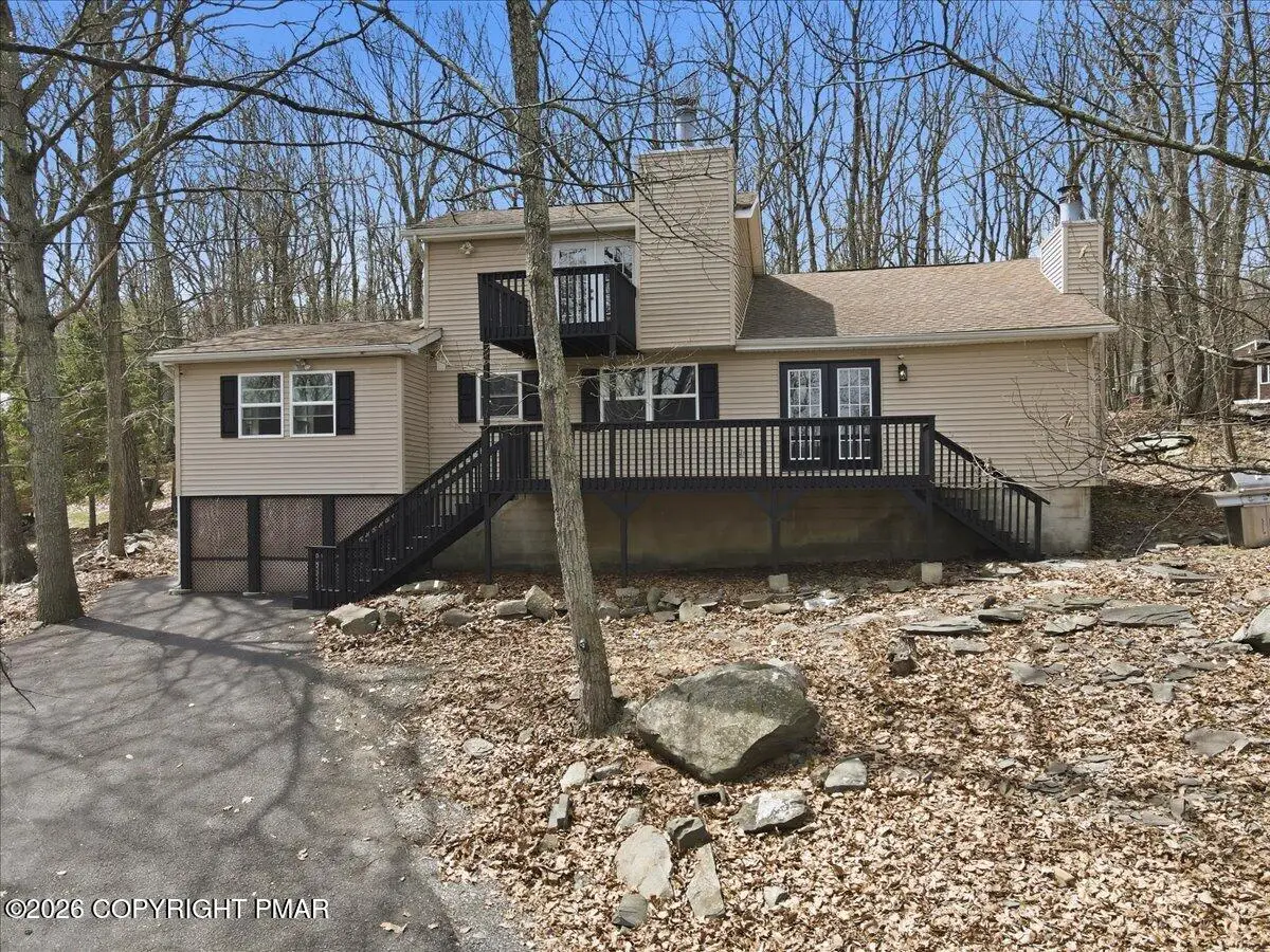 2292 Southport Drive, Bushkill, PA 18324 - #1