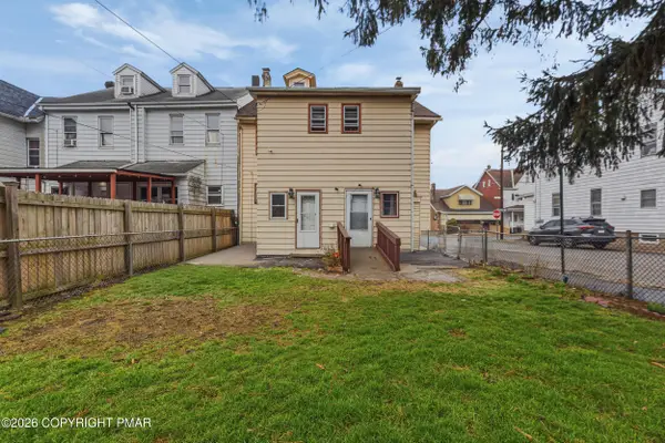 221 S 223 S Pine Street, Hazleton, PA 18201