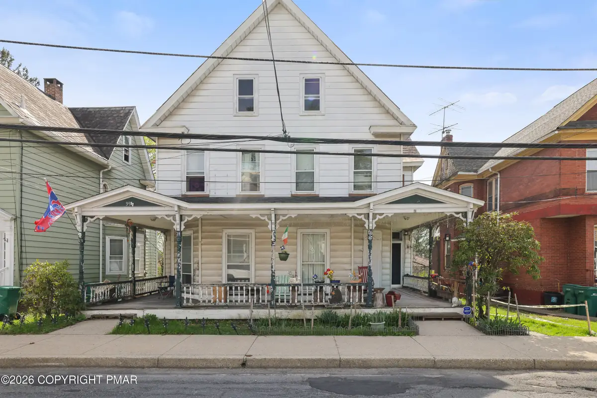 39 Lackawanna Avenue, East Stroudsburg, PA 18301 - #1