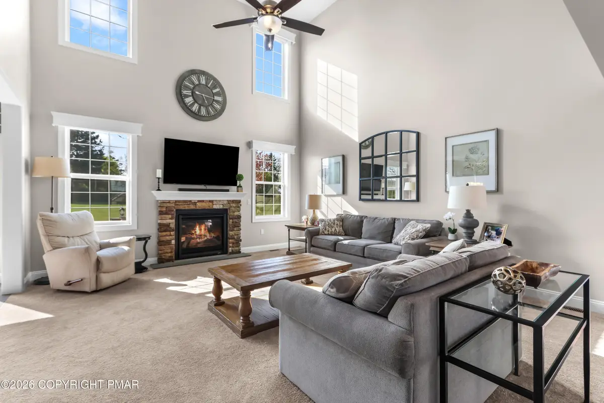 113 Ashview Court, Bushkill, PA 18064 - #1