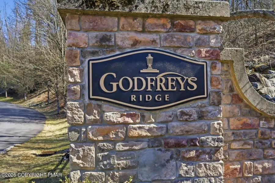 119 Godfreys Gate, Stroudsburg, PA 18360 - #2