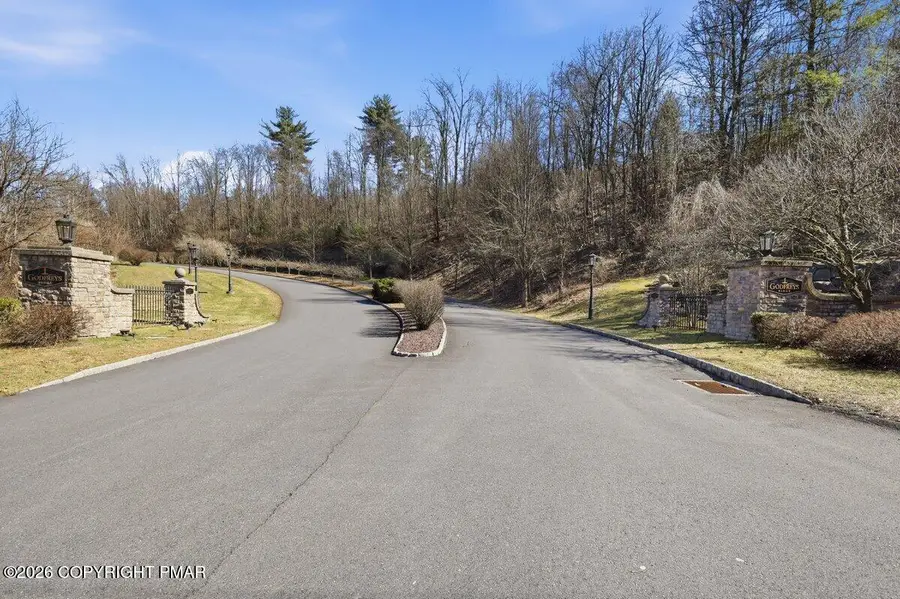 119 Godfreys Gate, Stroudsburg, PA 18360 - #3