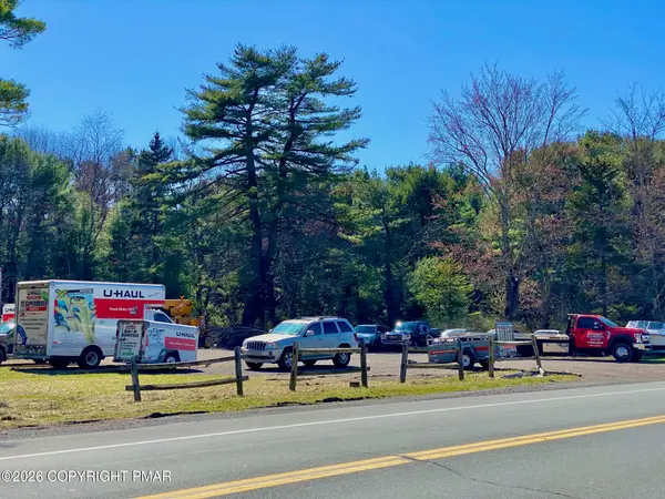 5243 Route 115, Blakeslee, PA 18610