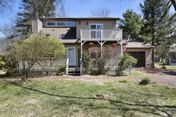 286 Mckuen Way, Albrightsville, PA 18210