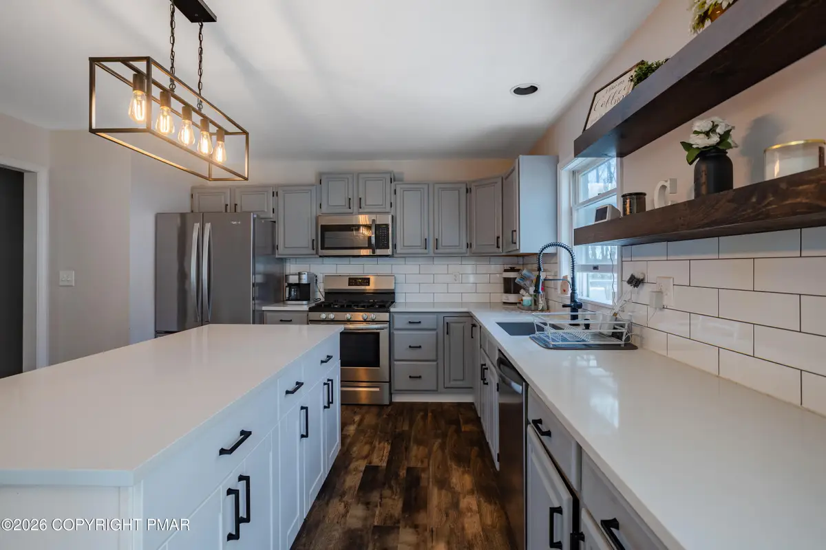 152 Mount Jefferson Drive, Effort, PA 18330 - #1