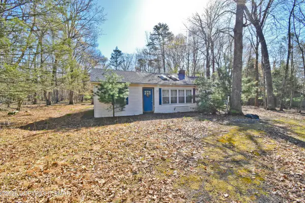 326 Ginger Lane, East Stroudsburg, PA 18301