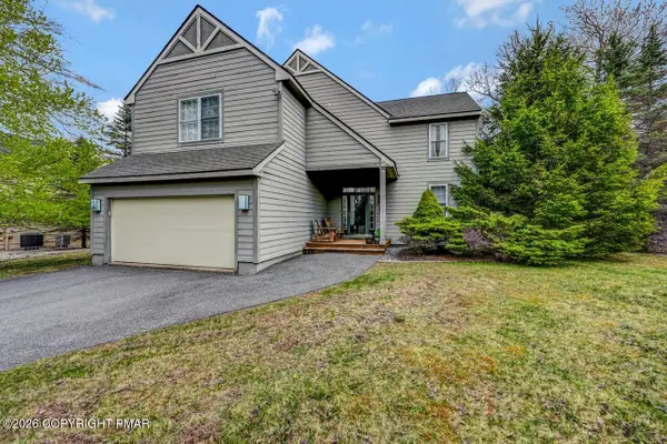 151 Skytop Road, Pocono Pines, PA 18350