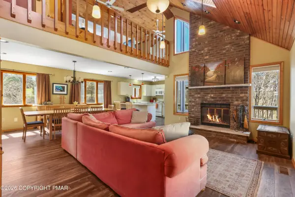 191 Beaver Dam Road, Long Pond, PA 18334