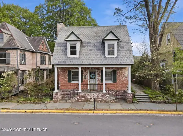 533 Thomas Street, Stroudsburg, PA 18360