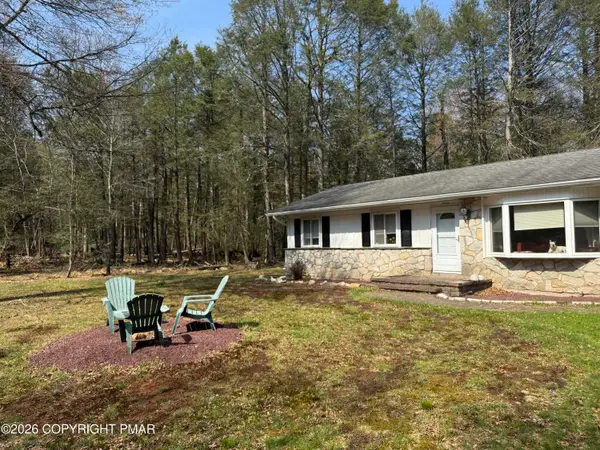 17 Foxhaven Road, Albrightsville, PA 18210