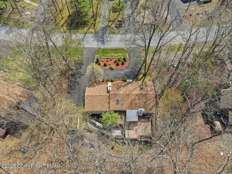 338 Fernwood Drive, East Stroudsburg, PA 18301 - #2