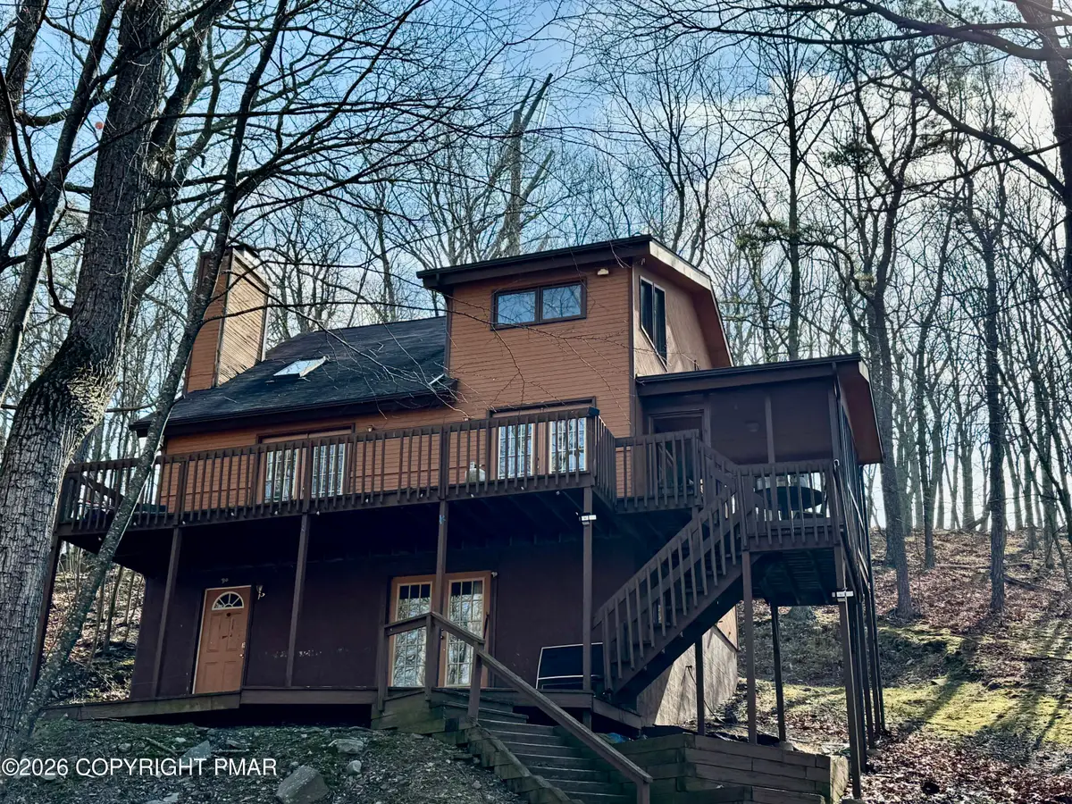 119 Durham Drive, Bushkill, PA 18324 - #1