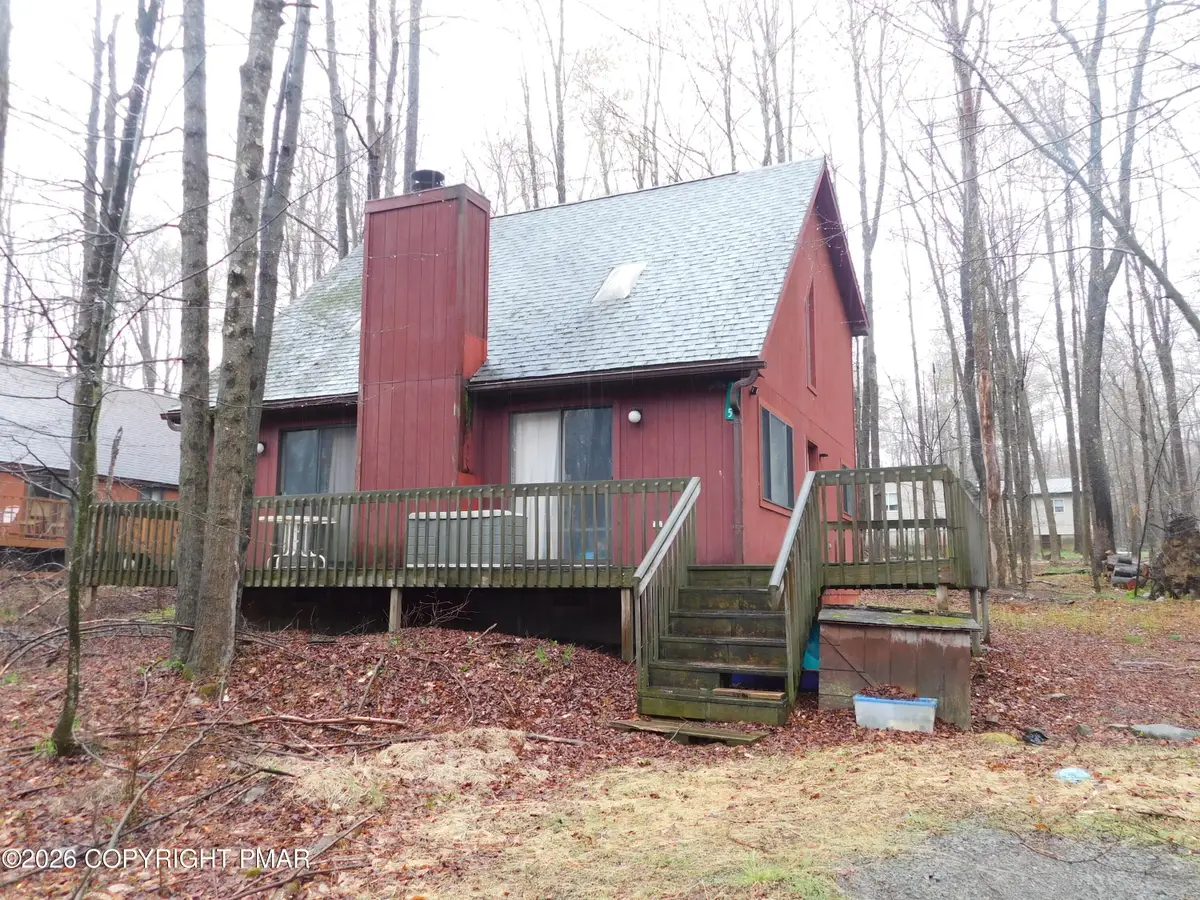 195 Wyalusing Drive, Pocono Lake, PA 18347 - #1