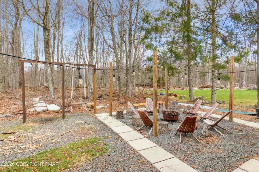 939 Country Place Drive, Tobyhanna, PA 18466 - #2