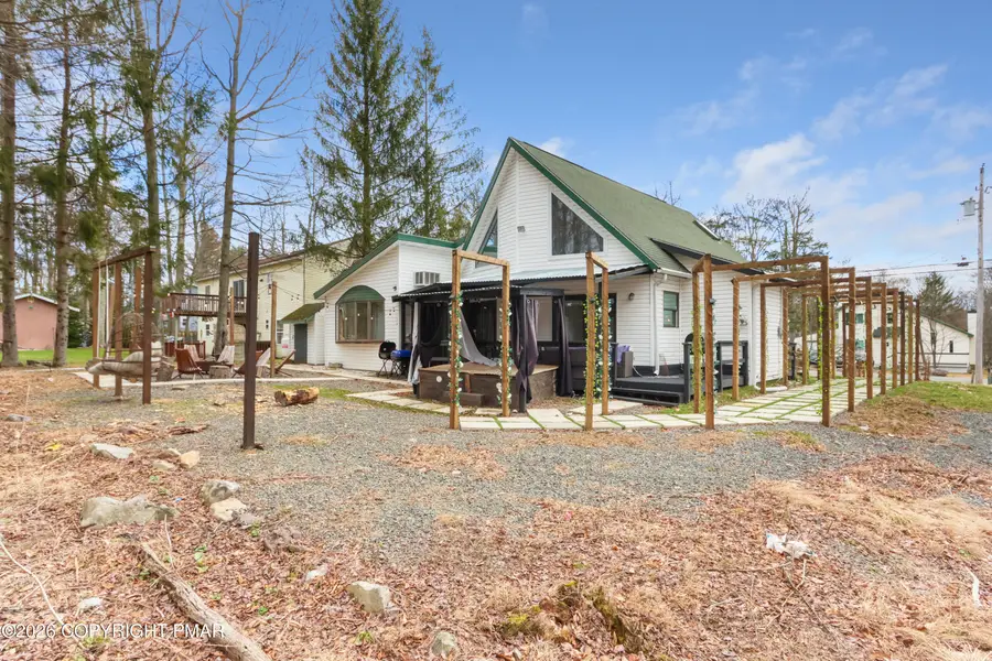 939 Country Place Drive, Tobyhanna, PA 18466 - #3