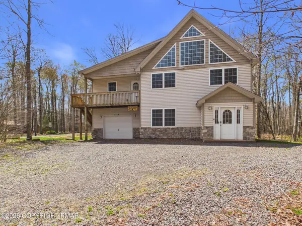 2087 Lehigh Drive, Pocono Lake, PA 18347