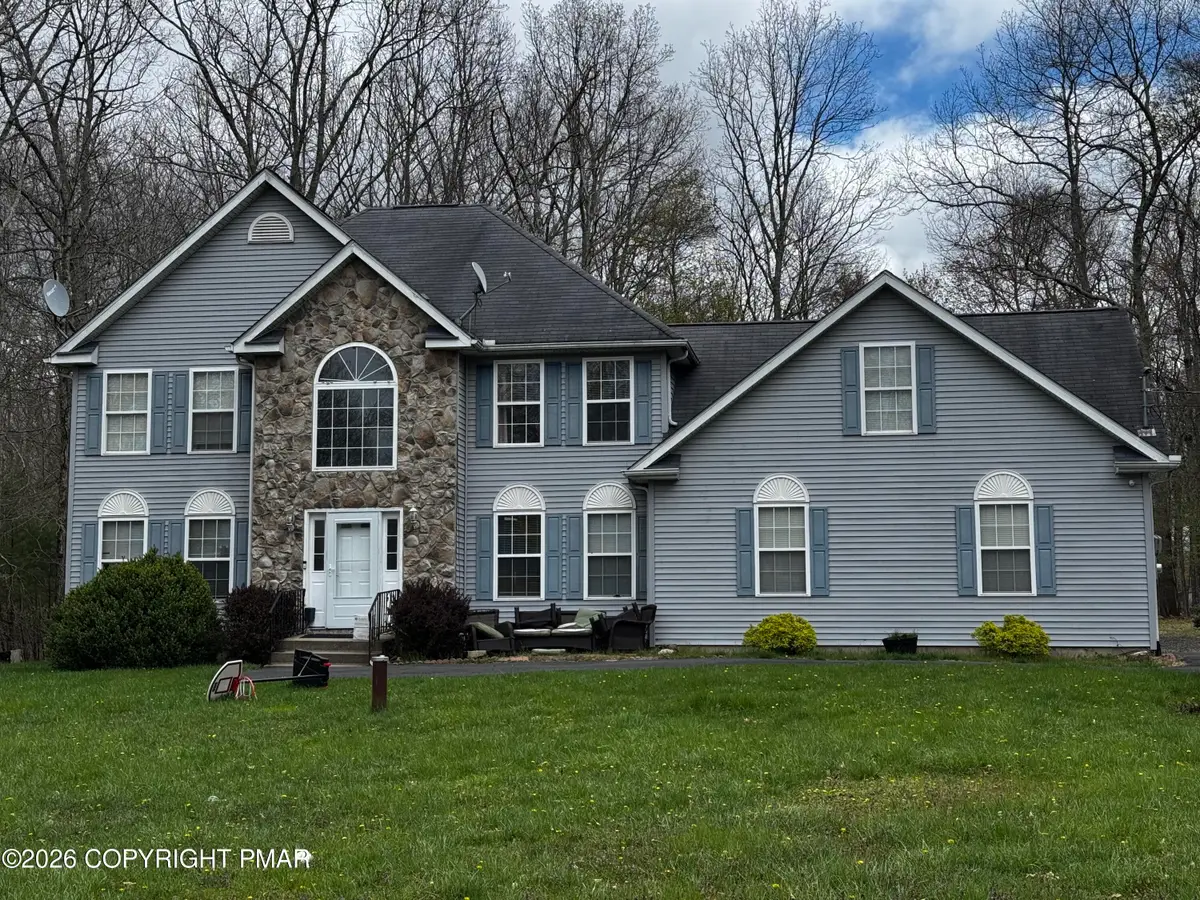 30 Sumner Drive, East Stroudsburg, PA 18302 - #1