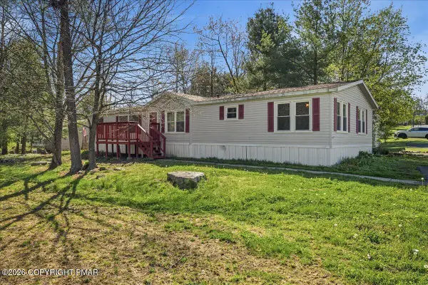 149 Cornerstone Drive, New Ringgold, PA 17960