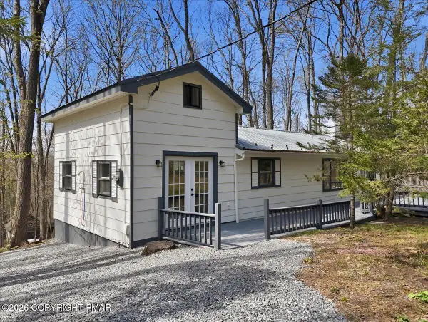 154 Ski Trail, Pocono Lake, PA 18347