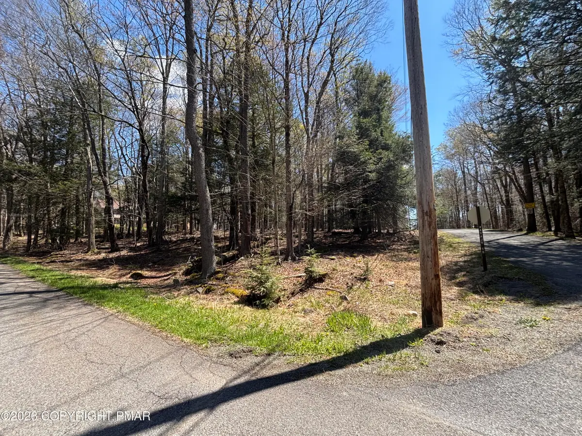 76 Shoshoni Trail, Gouldsboro, PA 18424 - #1