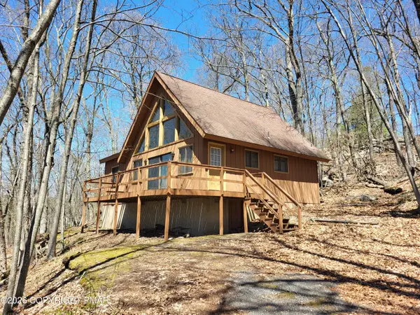 1006 Hamstead Road, Bushkill, PA 18324