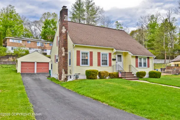 142 Maple Avenue, East Stroudsburg, PA 18301