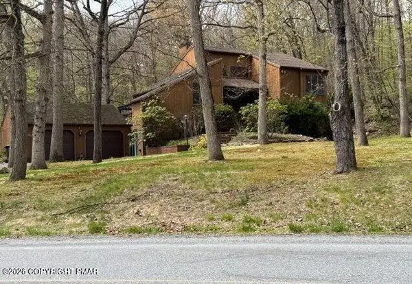 2253 Skyline Drive, Slatington, PA 18080