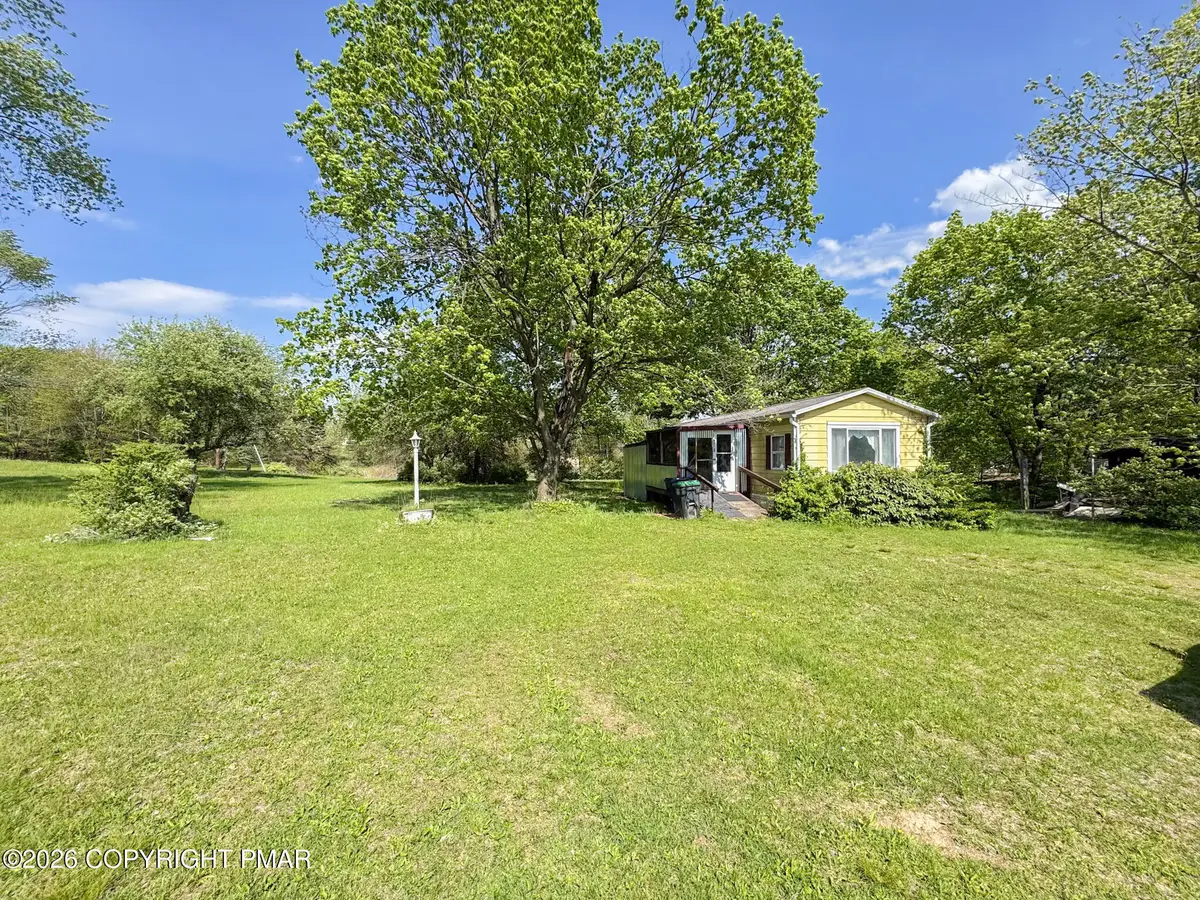 279 E Lizard Creek Road, Lehighton, PA 18235 - #1
