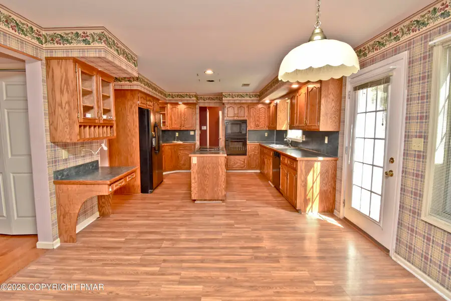 113 Heather Circle, East Stroudsburg, PA 18301 - #2
