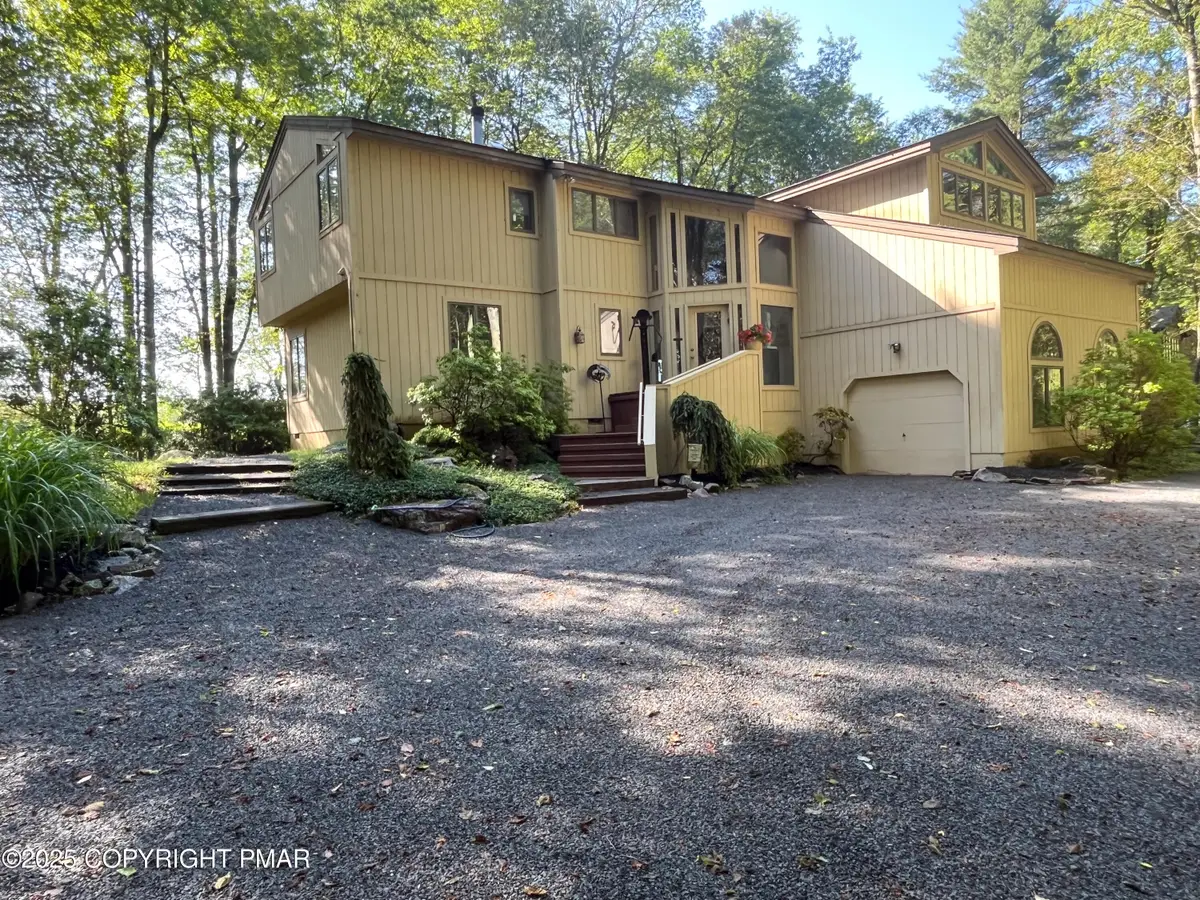 108 Blackfoot Trail, Pocono Pines, PA 18350 - #1
