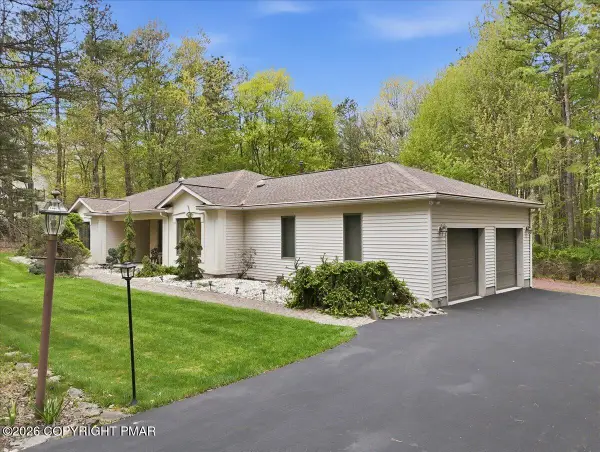 113 Witch Hazel Way, Stroudsburg, PA 18360