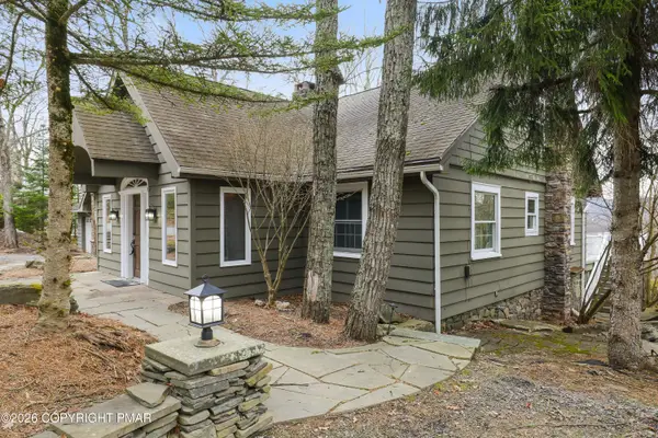 2135 Laurel Lane, Buck Hill Falls, PA 18323