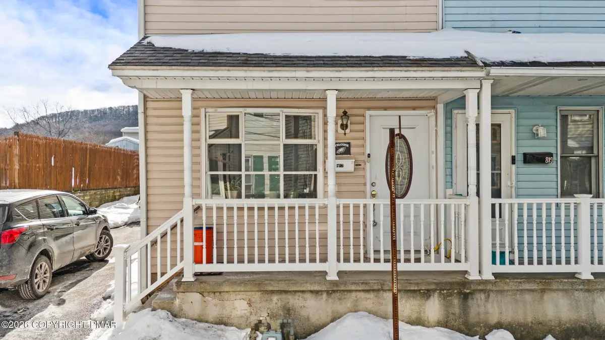 817 Grant Street, Pottsville, PA 17901 - #1