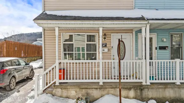 817 Grant Street, Pottsville, PA 17901