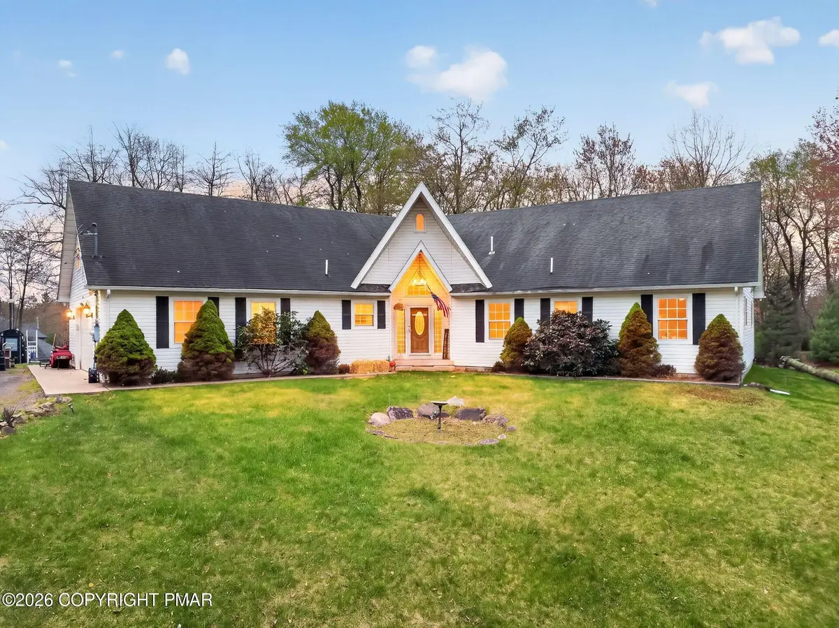 106 Lonely Wolf Court, Long Pond, PA 18334 - #1