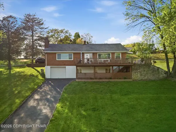 1115 Crestview Drive, Stroudsburg, PA 18360