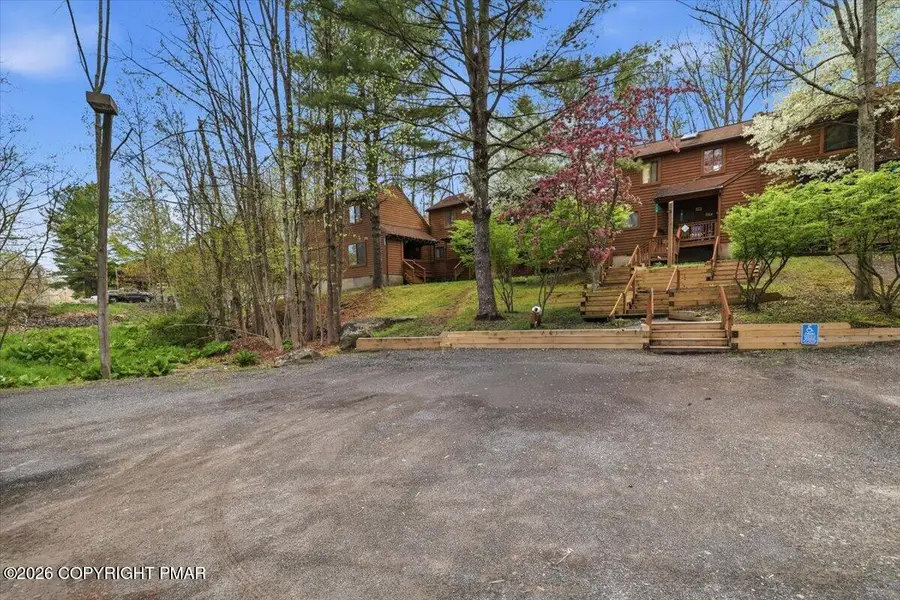 227 Sedburgh Court, Bushkill, PA 18324 - #3