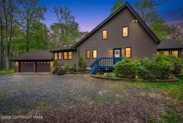 18 Adventure Drive, Clifton Township, PA 18424