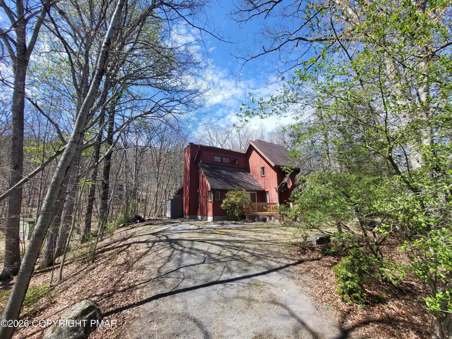 6298 Decker Road, Bushkill, PA 18324 - #2